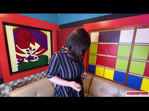 ❤️ د لویو شونډو سره جاپاني خوږه د جنسي لوبو سره مشت زنی کوي او یو orgasm لري. نوموړې په یوه مرکه کې د خپلې تجربې په اړه خبرې کوي. غټې شونډې او ویښتانې بلی په لوړ غږ چیغې کوي. اوساکاپورن ❌  په ps.filmepornonline.ru