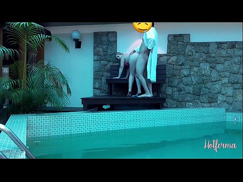 ❤️ مالک حوض ته نوکرۍ ته بلنه ورکړه، مګر د ګرمۍ مقاومت نشو کولی ❌  په ps.filmepornonline.ru