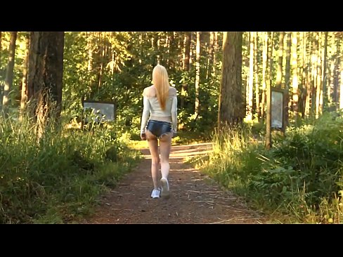 ❤️ ښکلې ښځه ورو حرکت کوي، نه د نرۍ ویډیو ❌  په ps.filmepornonline.ru